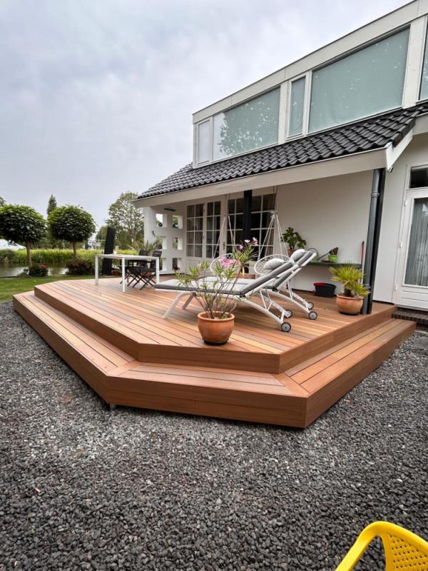 Fiberdeck Exotics vlonder op schroeffundatie