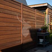 Tuinscherm Velufence | bankirai | houten palen