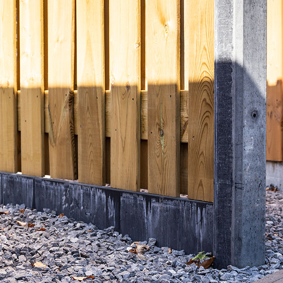 Gehakt opleiding Slepen Betonplaat schutting | Antraciet | Vandentop Tuinhout