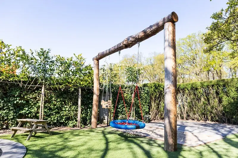 houtsoort-kastanje-palen-schommel