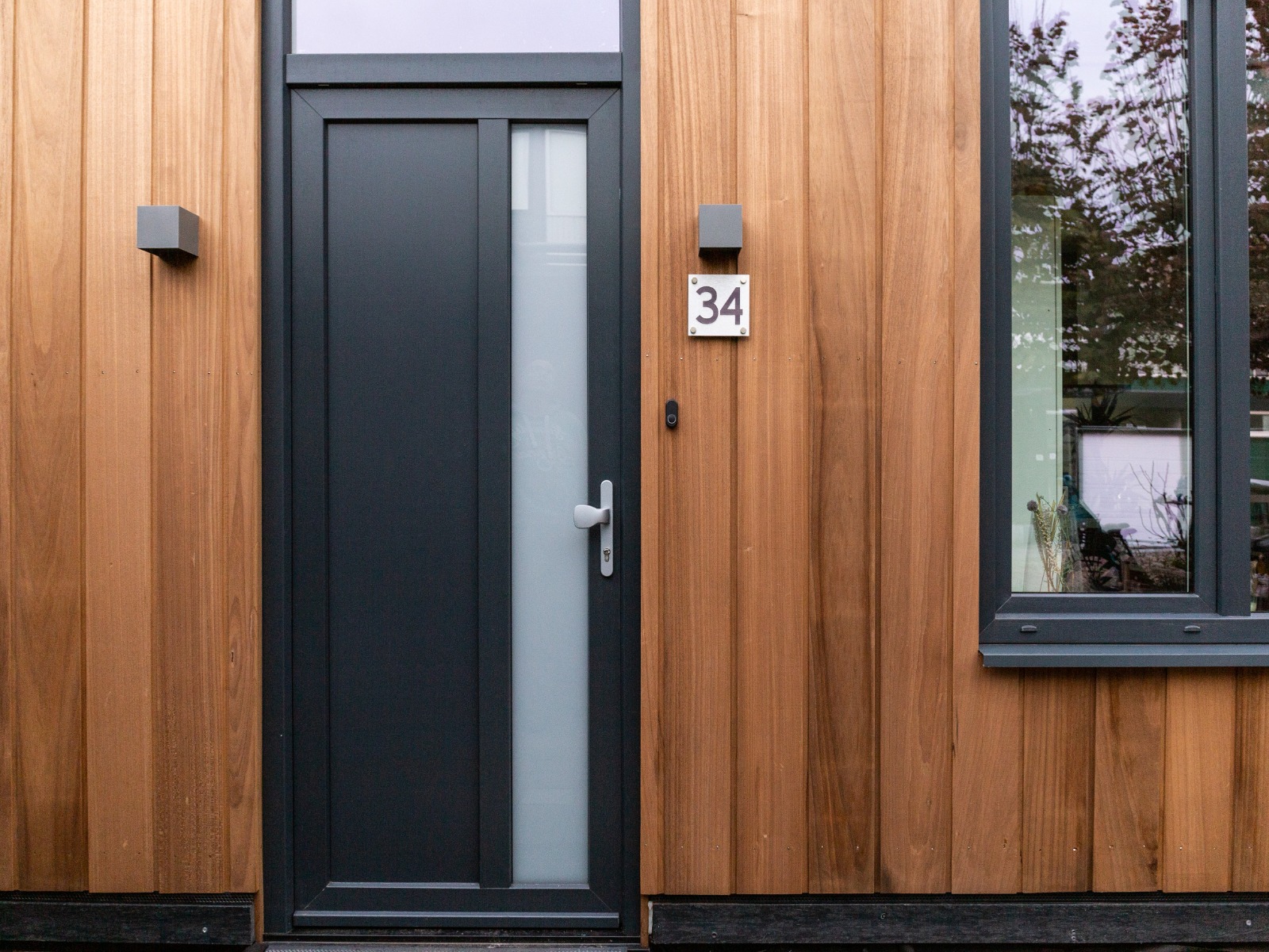 Gevelbekleding van thermowood