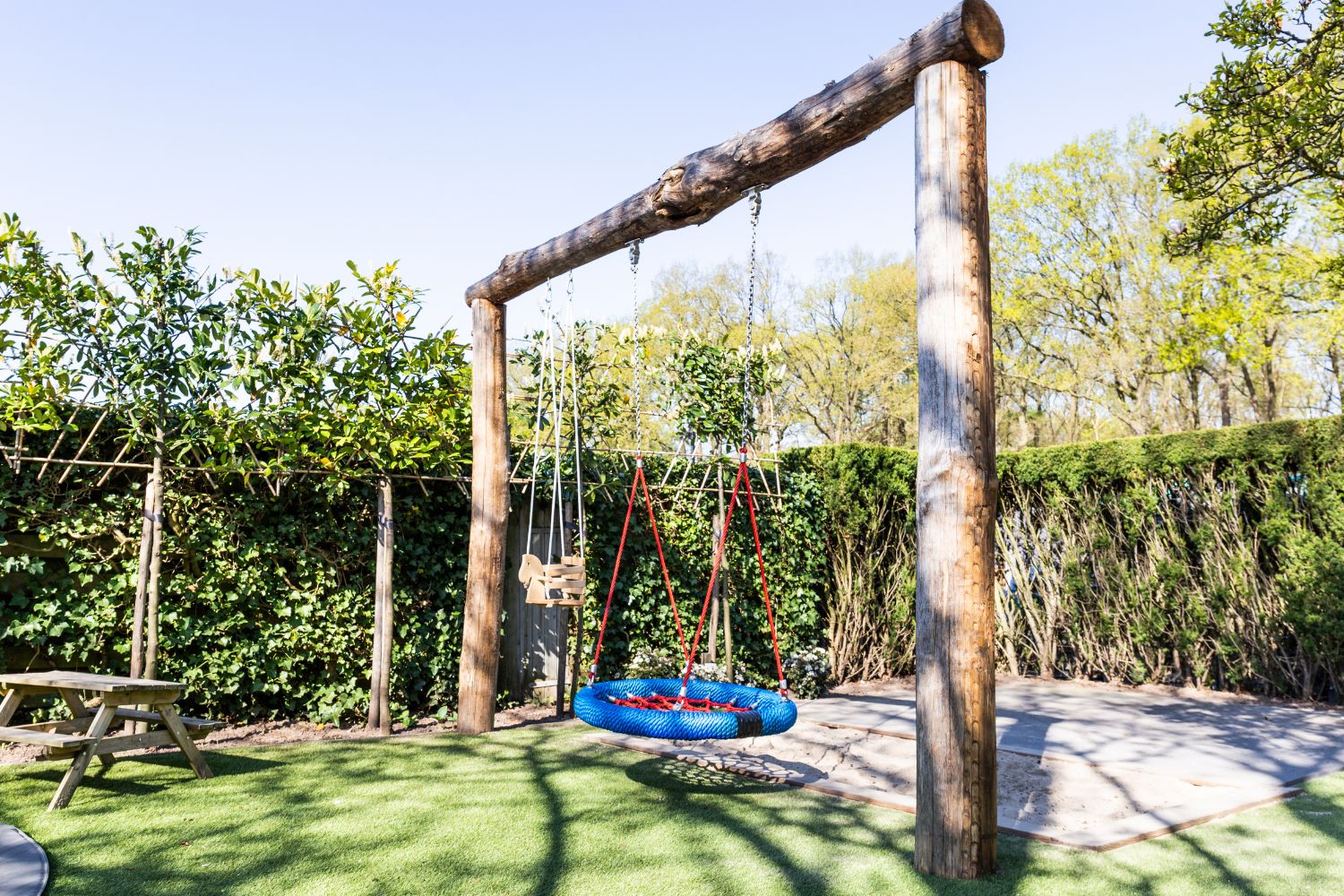 Schommel in de tuin